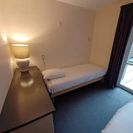 Koffieboontje Budget Hotel Bruggy